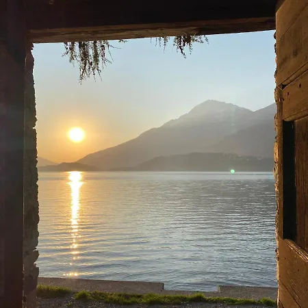 Kamp alanı La Breva Dongo